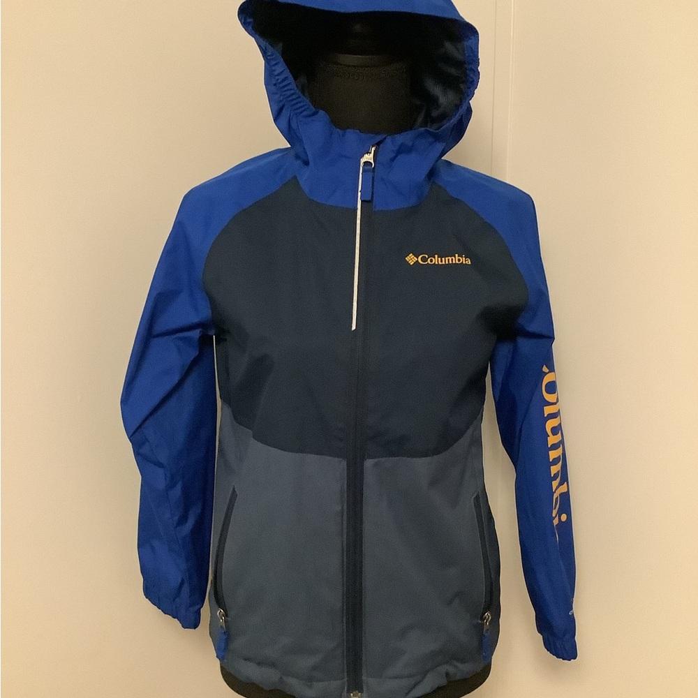 Columbia wind breaker